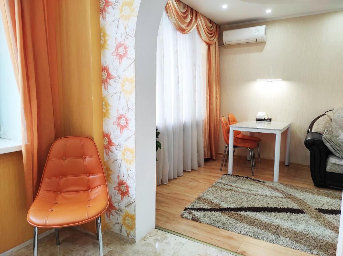 Apartment In The Center Of Бендеры Экстерьер фото
