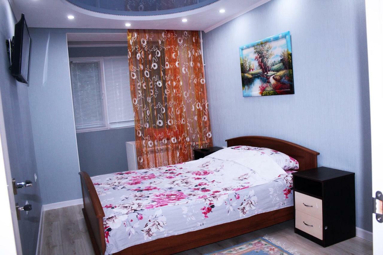 Apartment In The Center Of Бендеры Экстерьер фото